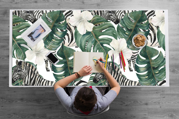 Könyökalátét Zebra a levelekben