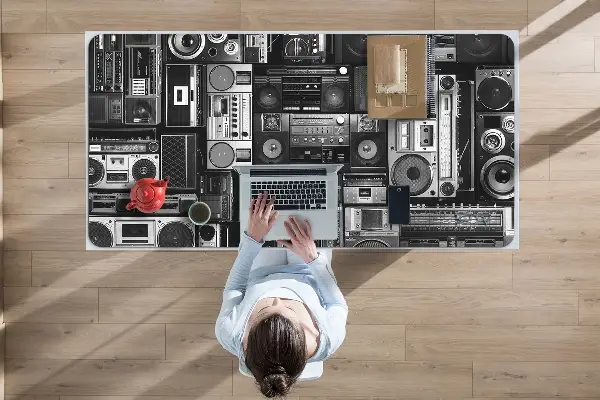 Íróasztal könyökalátét Régi iskolai boombox